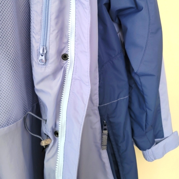 New Columbia Waterproof Light Blue and Navy Jacket, Size M/L - Picture 6 of 8